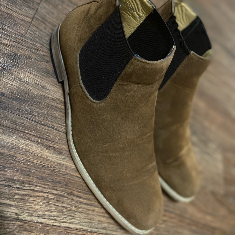 Chelsea Calvin Boots